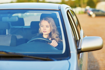 Teenager Five Pieces of Advice to Give Your Child Behind the Wheel